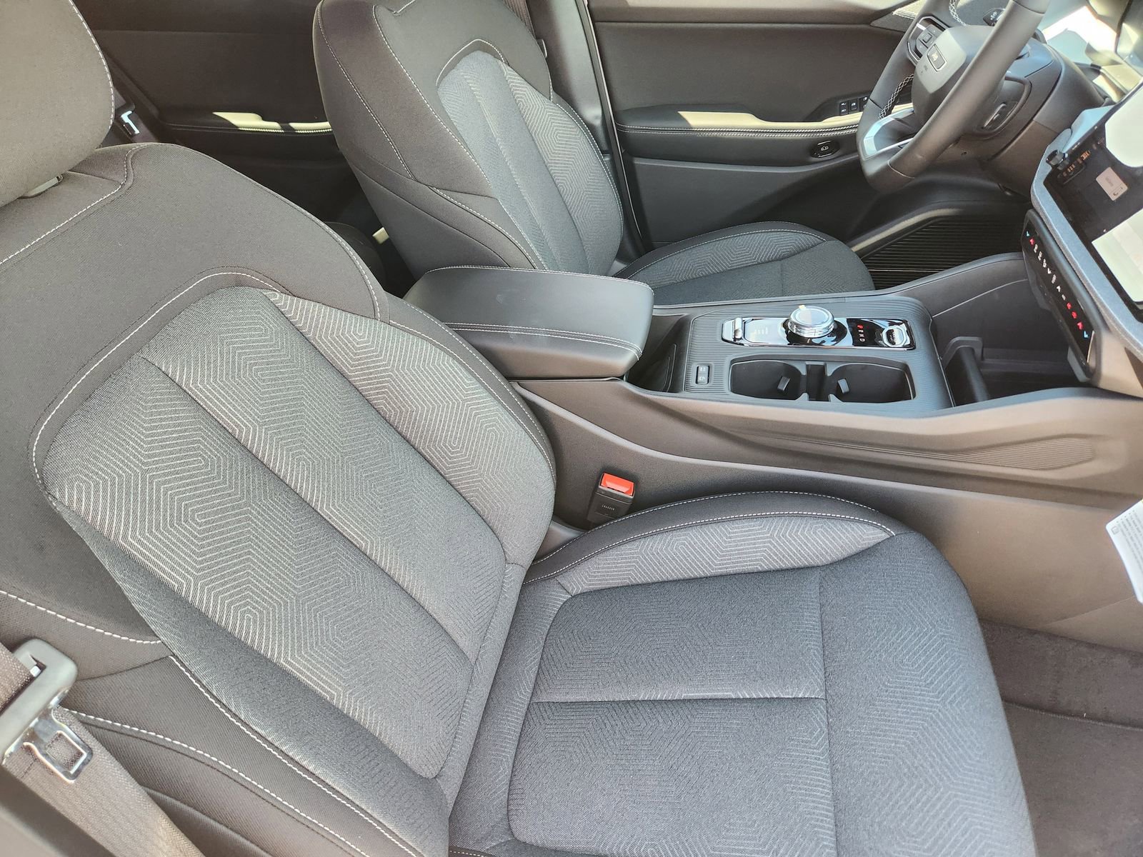 New 2026 Jeep Cherokee Laredo image 24