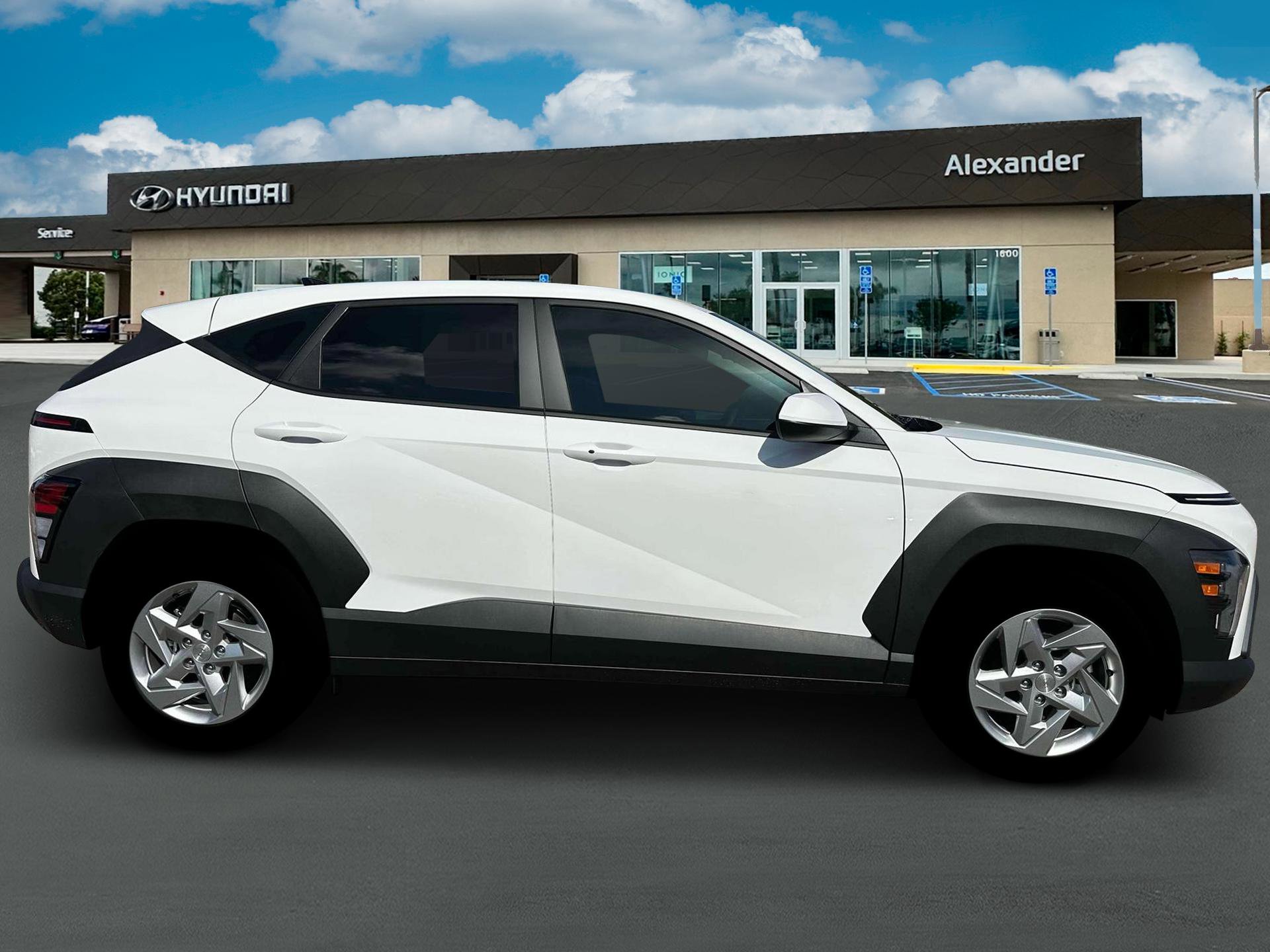 New 2026 Hyundai Kona SE FWD image 9