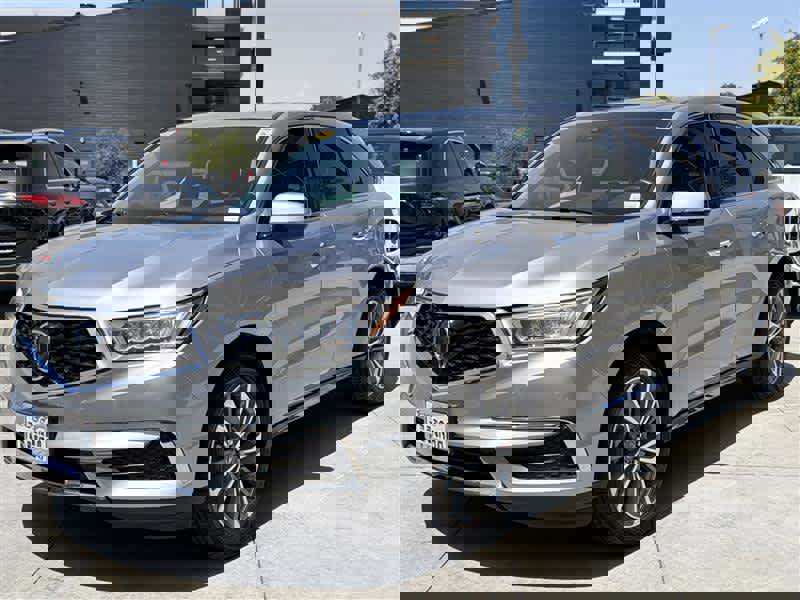 Used 2017 Acura MDX FWD w/ Technology Package image 2