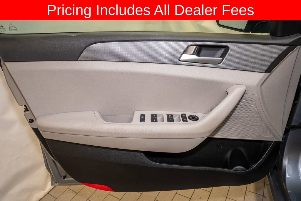Used 2016 Hyundai Sonata SE FWD image 10