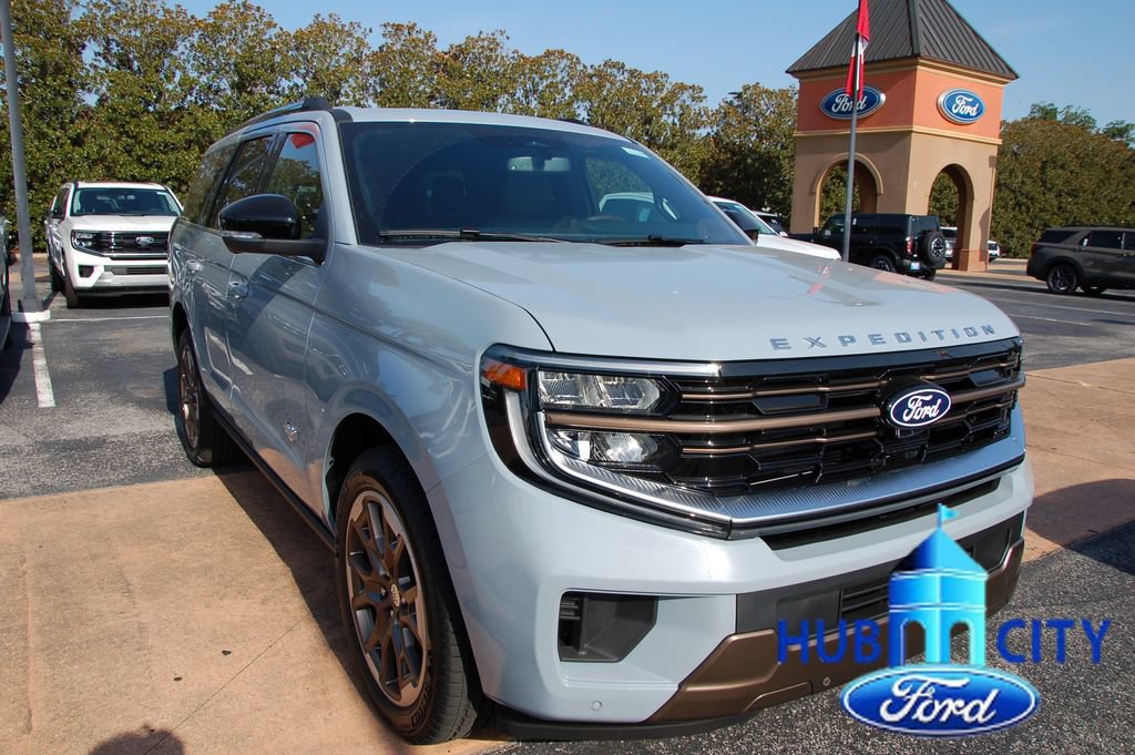 New 2027 Ford Expedition King Ranch RWD image 7