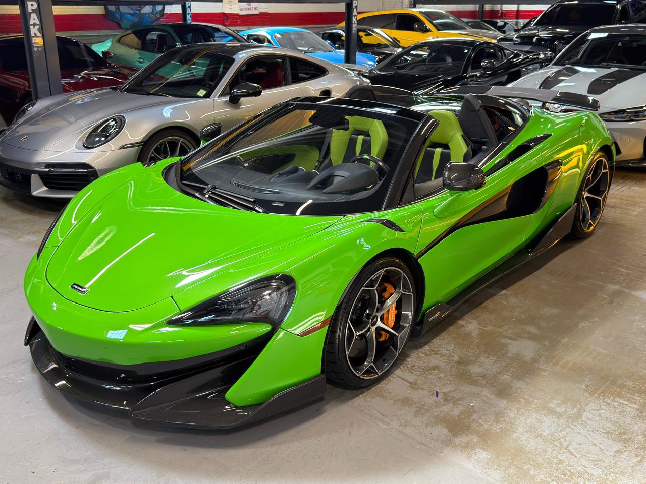 Used 2020 McLaren 600LT Spider RWD image 9