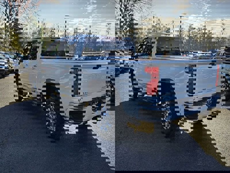 Used 2024 Chevrolet Silverado 2500 High Country w/ High Country Premium Package image 12