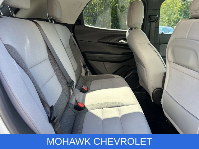 Used 2024 Chevrolet TrailBlazer LT FWD image 25