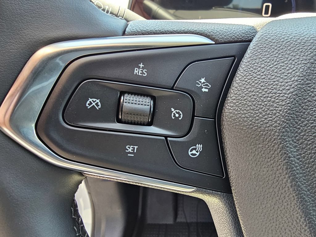 New 2026 Chevrolet Trax LT w/ Driver Confidence Package FWD image 22