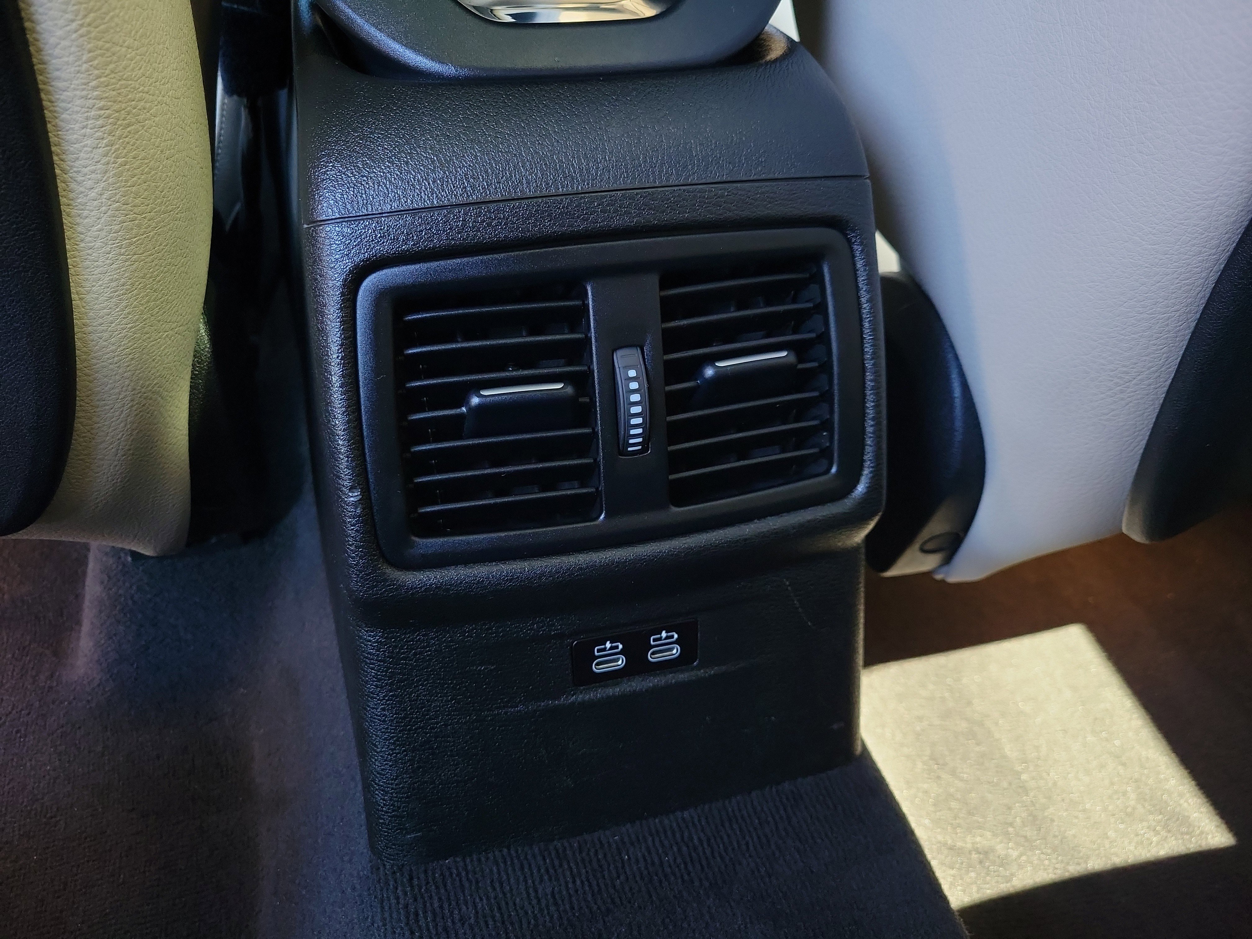 Used 2020 BMW X2 sDrive28i w/ Convenience Package image 15