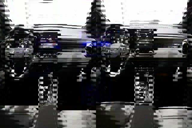 New 2026 Chevrolet Colorado ZR2 w/ Technology Package image 18