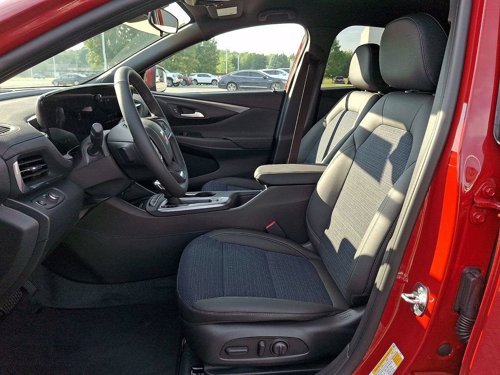 New 2026 Buick Envista Preferred w/ Convenience I Package FWD image 9