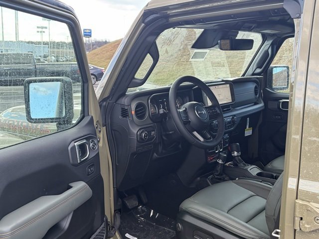 New 2026 Jeep Gladiator Mojave image 14