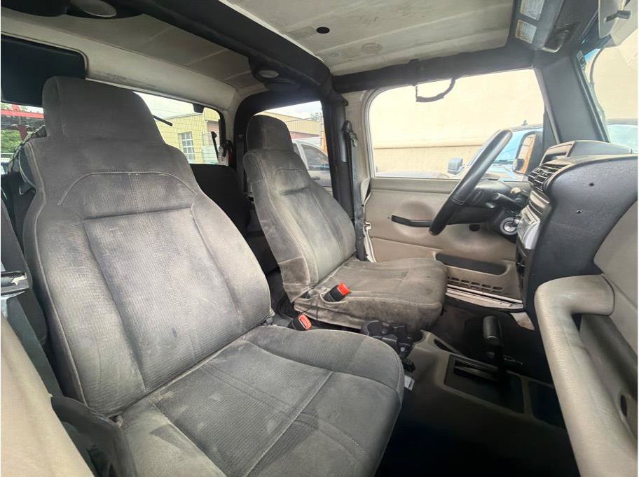 Used 2003 Jeep Wrangler Rubicon AWD/4WD image 4