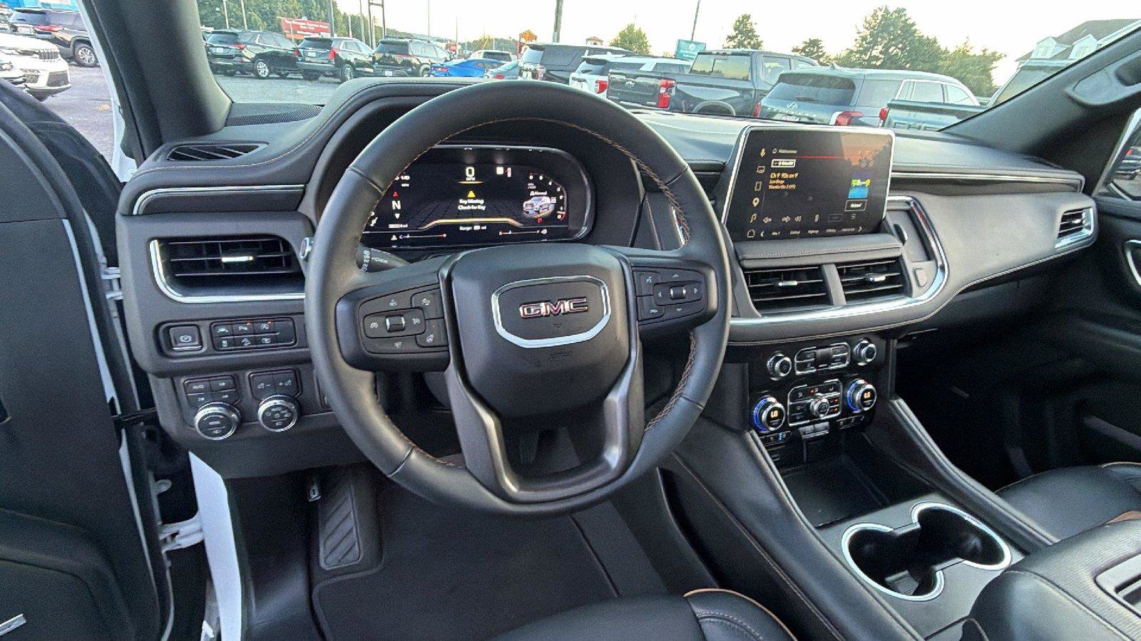 Used 2023 GMC Yukon AT4 w/ AT4 Premium Plus Package AWD/4WD image 4