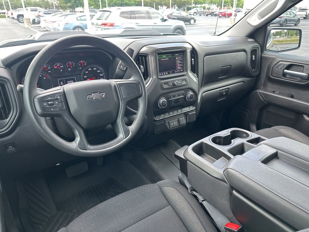 Used 2025 Chevrolet Silverado 1500 Custom Trail Boss w/ LPO, Dark Essentials Package AWD/4WD image 27