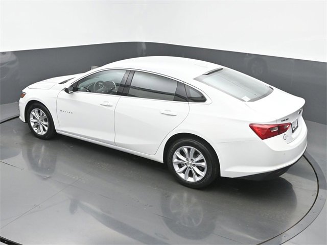 Used 2025 Chevrolet Malibu LT image 40