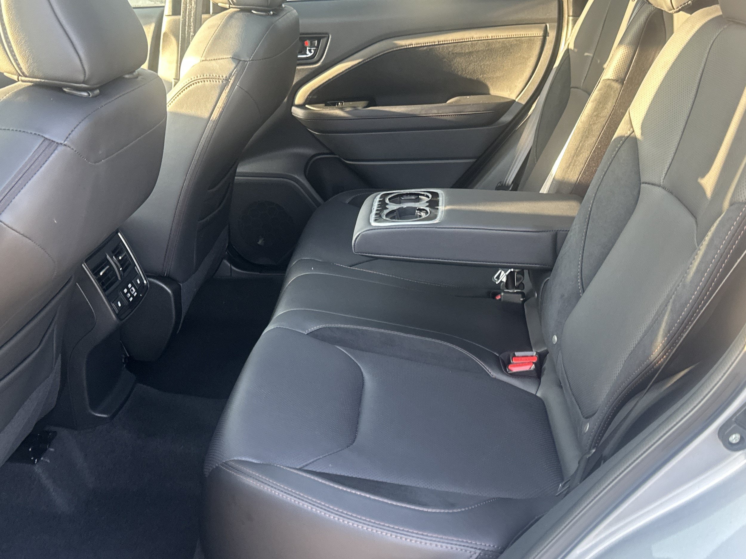 Used 2025 Subaru Forester Touring w/ Popular Package - Touring AWD/4WD image 20