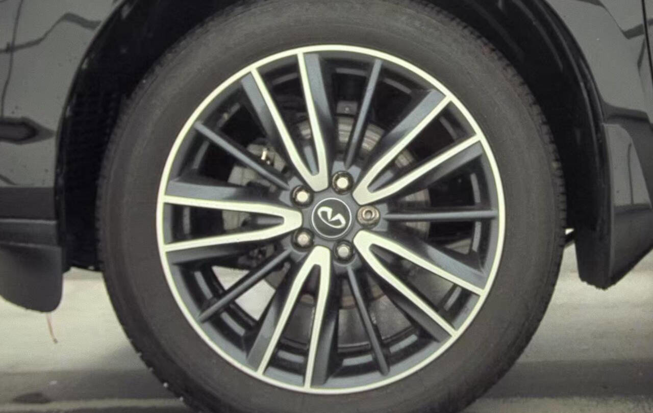 Used 2020 INFINITI QX60 Signature Edition image 9