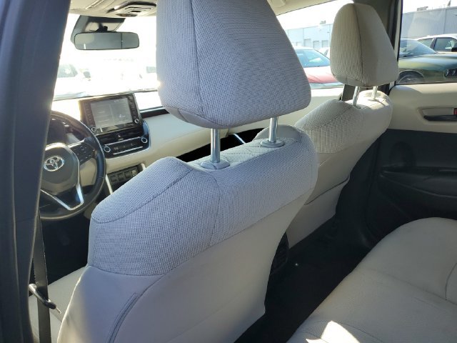 Used 2022 Toyota Corolla Cross LE FWD image 14