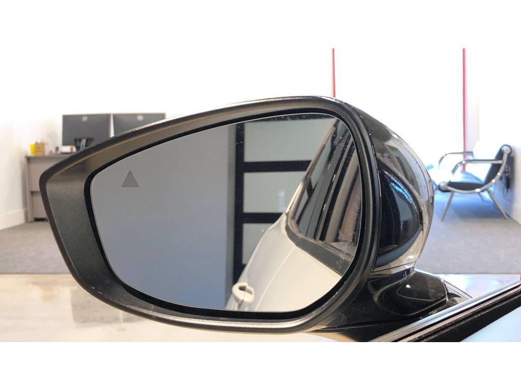 Used 2024 MAZDA MAZDA3 s image 29