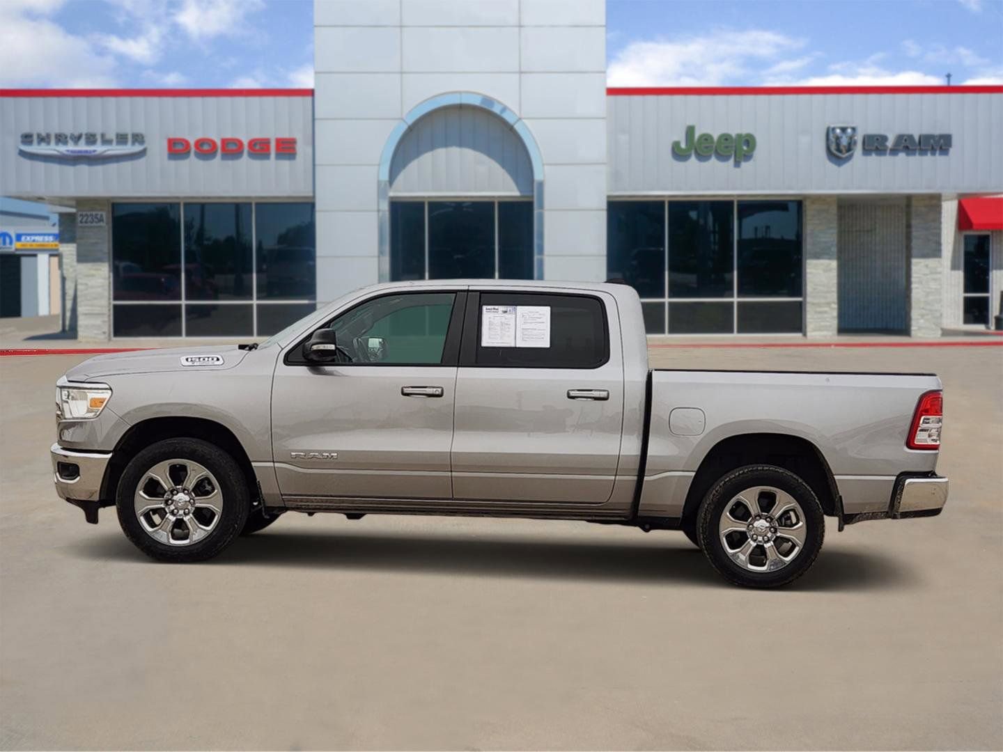 Used 2022 RAM 1500 Big Horn image 3