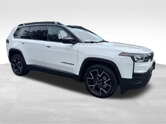 New 2026 Jeep Cherokee Overland w/ Trailer Tow Group