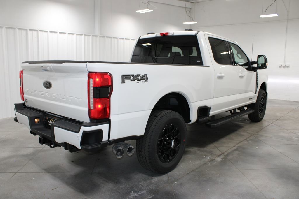 New 2026 Ford F250 Lariat w/ Black Appearance Package image 8