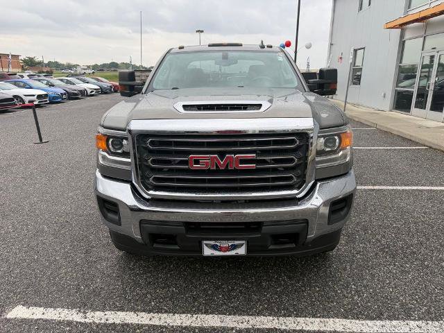 Used 2017 GMC Sierra 2500 4x4 Crew Cab w/ Sierra Convenience Package image 3