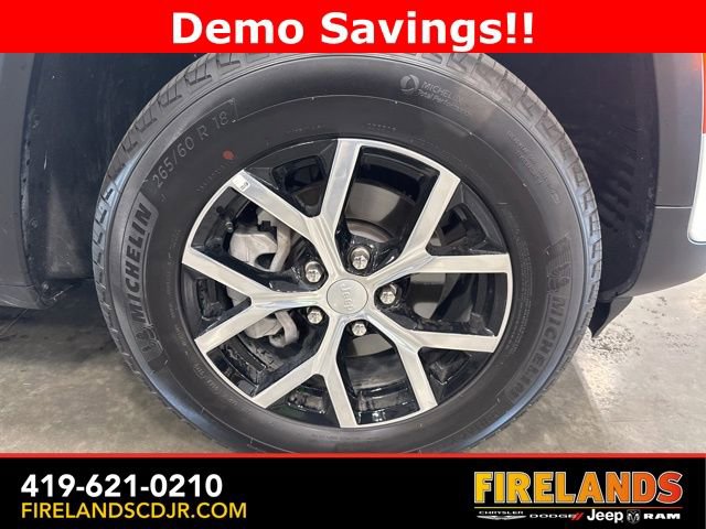 New 2025 Jeep Grand Cherokee Limited w/ Trailer Tow Package image 7