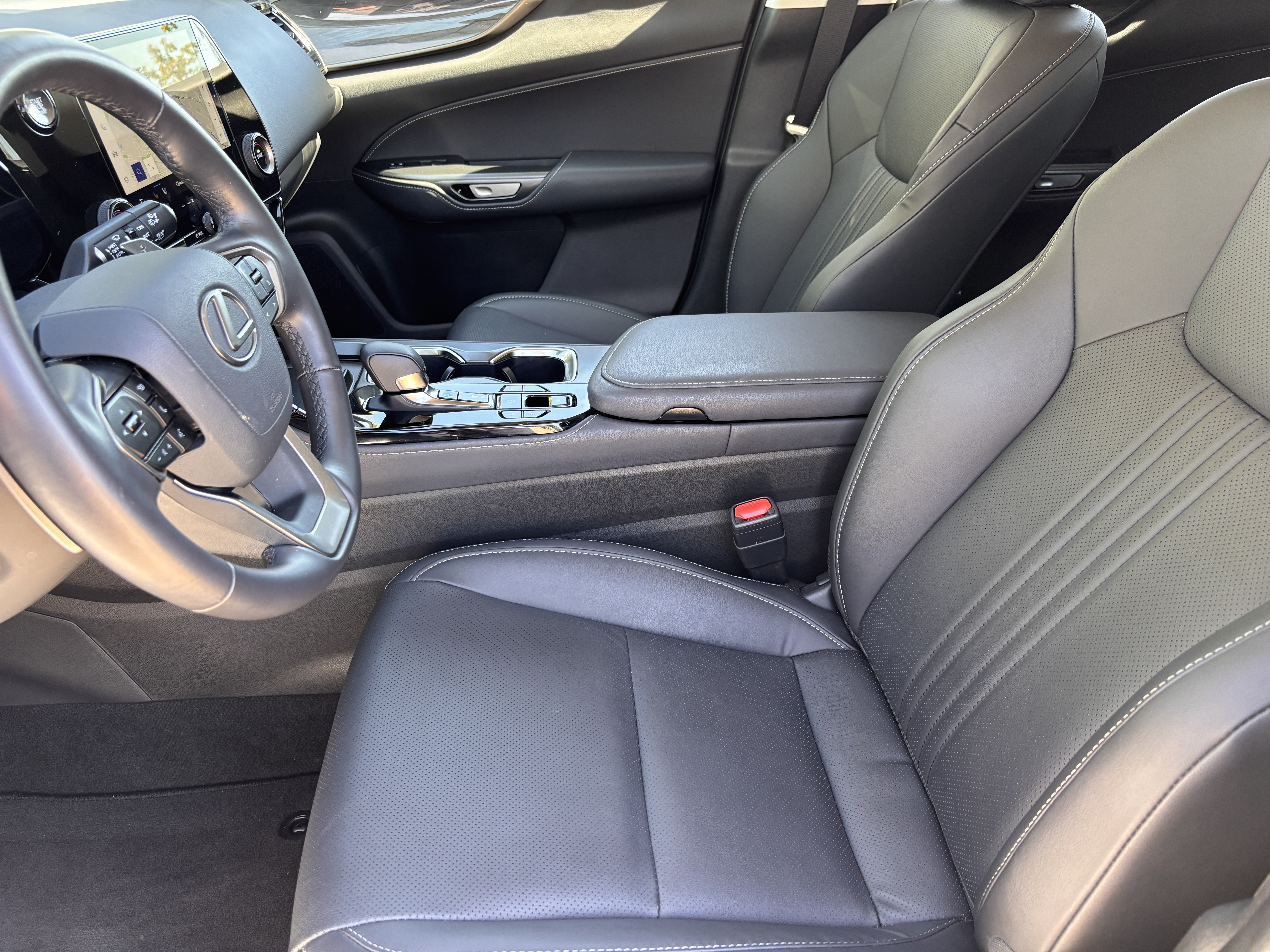 Used 2026 Lexus NX 350 AWD w/ Premium Package image 17