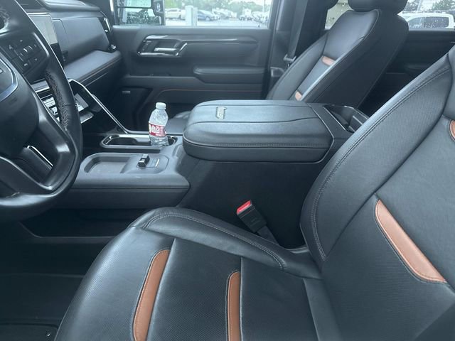 Used 2025 GMC Sierra 2500 AT4 w/ AT4 Premium Plus Package AWD/4WD image 10