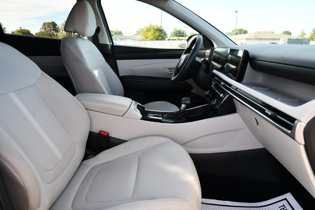 Used 2025 Hyundai Tucson SEL AWD/4WD image 31