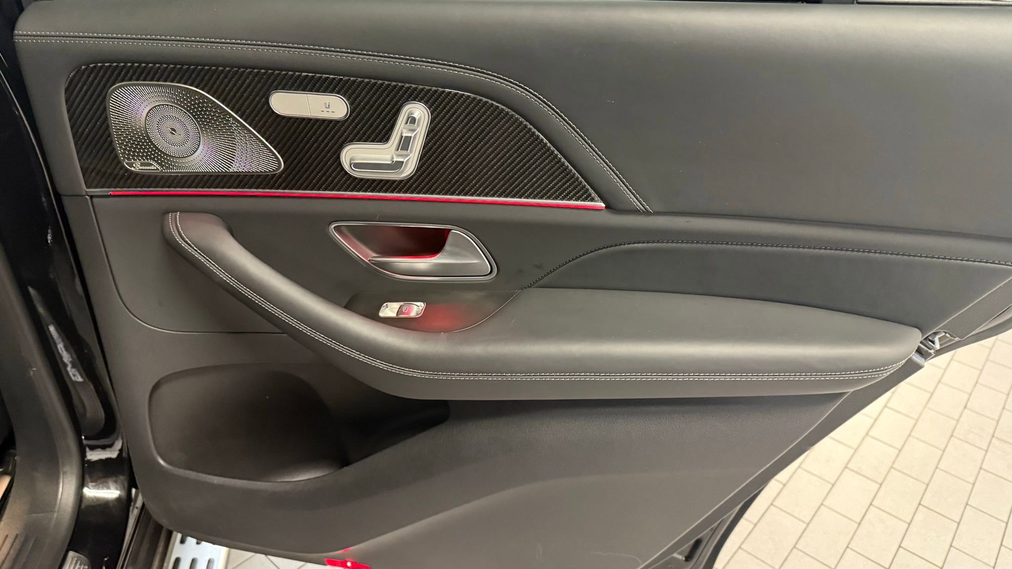 Used 2024 Mercedes-Benz GLS 63 AMG 4MATIC image 66