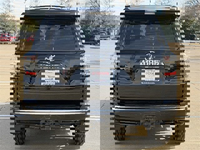 Certified 2018 Toyota 4Runner Limited image 5