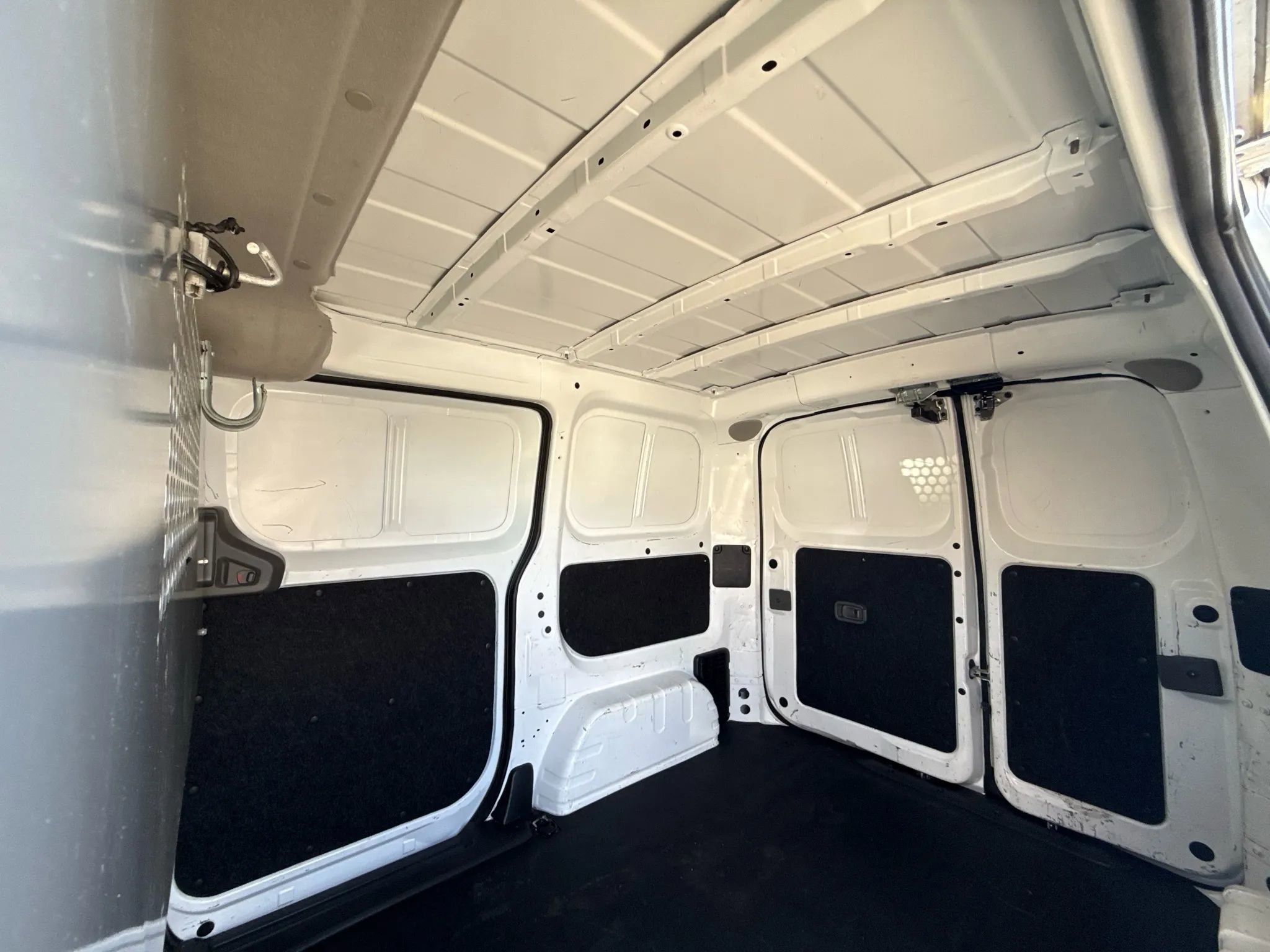 Used 2019 Nissan NV200 SV w/ Navigation Package image 44