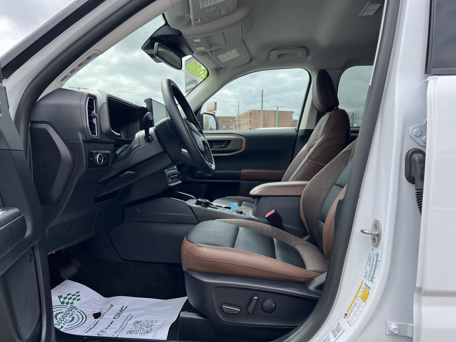 Used 2025 Ford Bronco Sport Outer Banks w/ Outer Banks Tech Package+ image 20