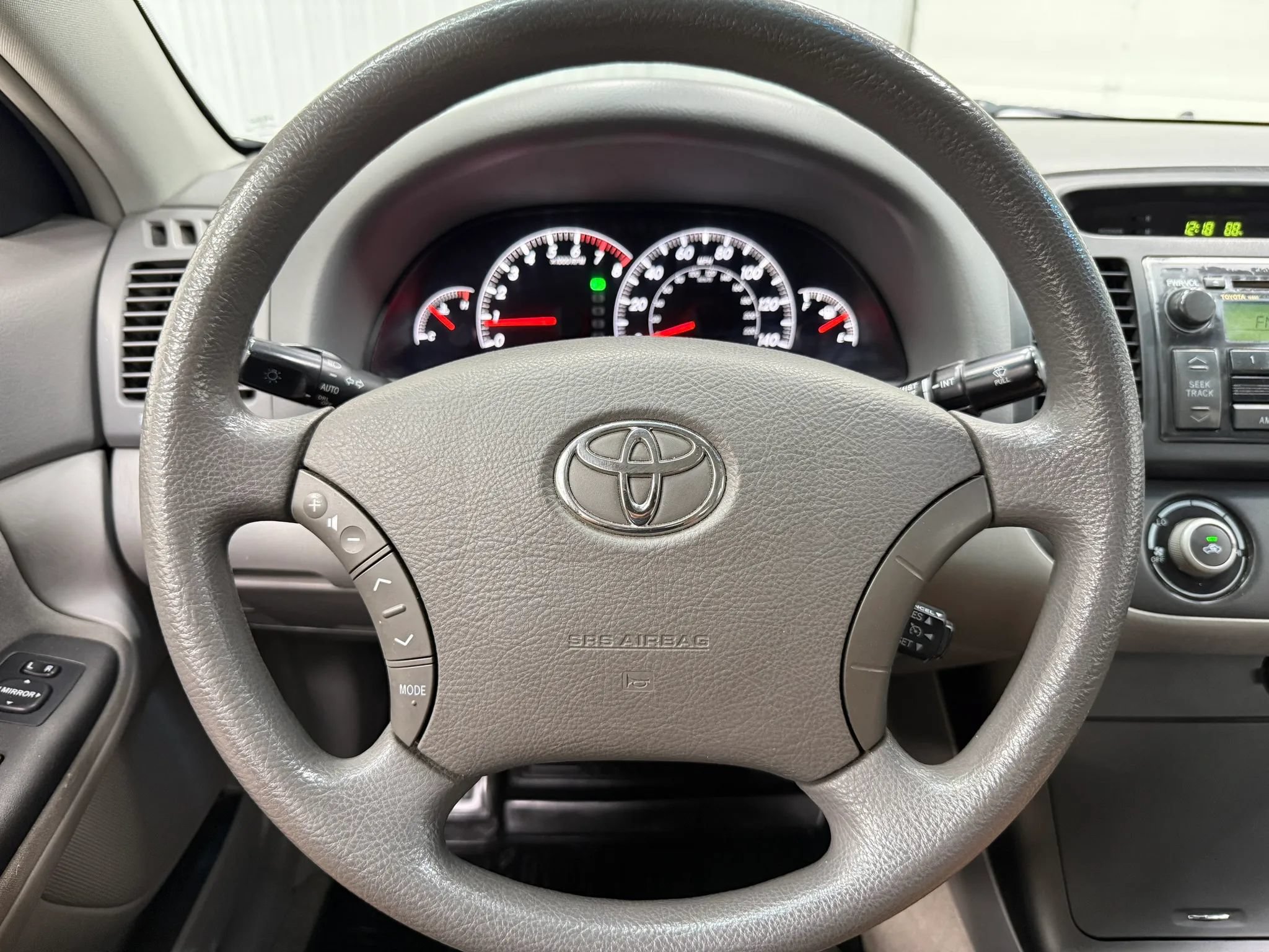 Used 2006 Toyota Camry FWD image 19