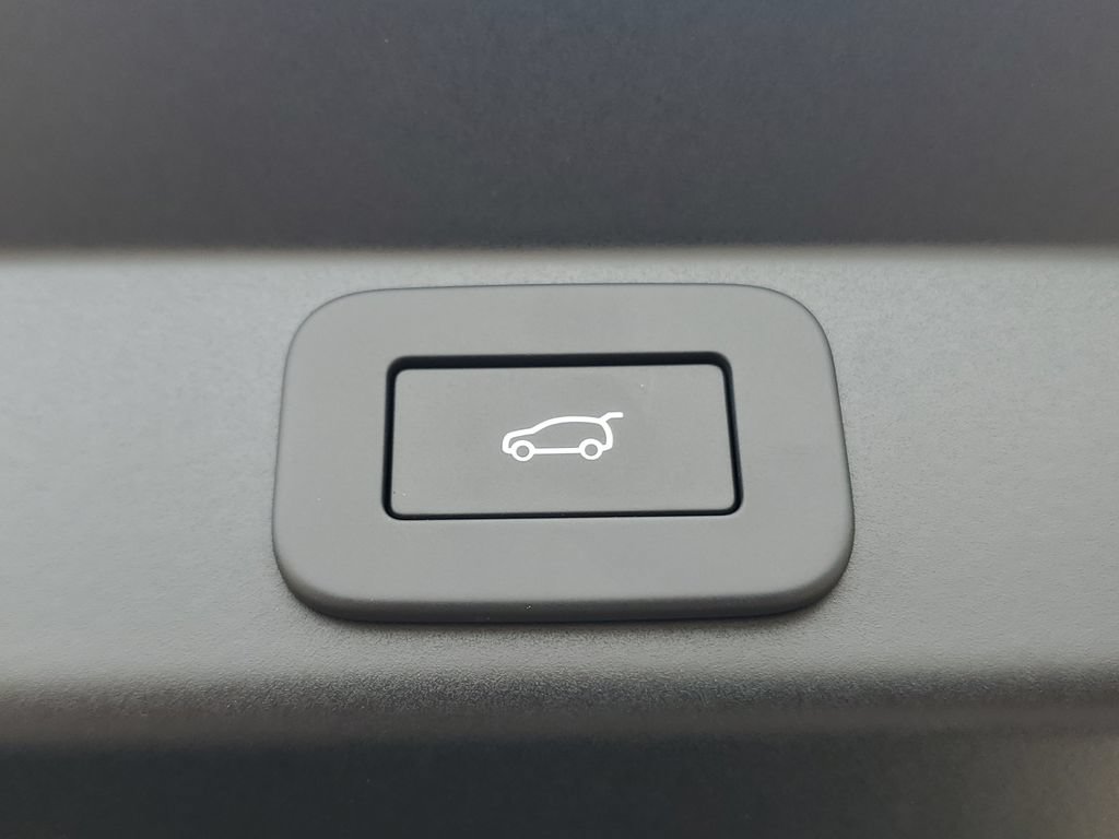 New 2026 Land Rover Range Rover Sport Dynamic SE AWD/4WD image 33