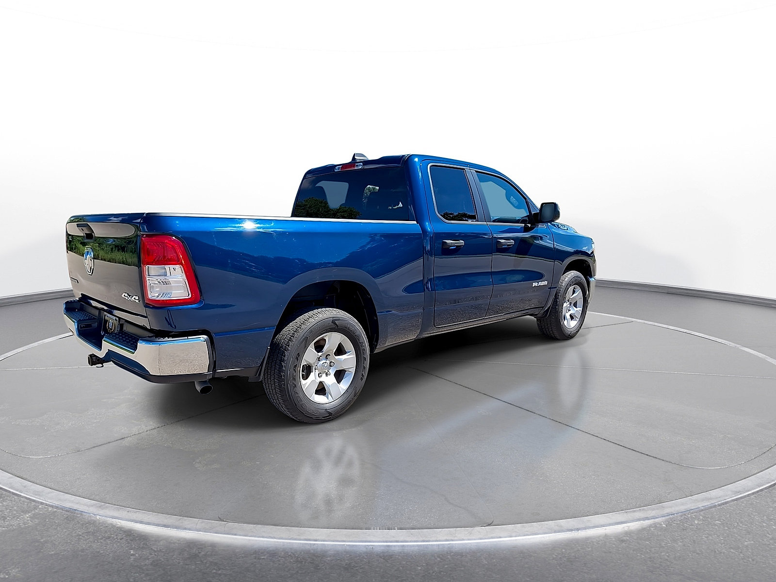 Used 2023 RAM 1500 Big Horn AWD/4WD image 8