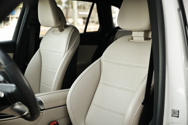 Used 2023 Mercedes-Benz GLC 300 GLC 300 image 22