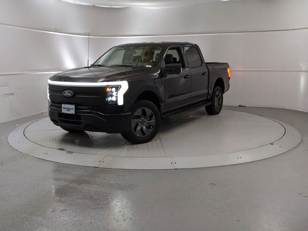 New 2025 Ford F150 Lightning Flash image 6