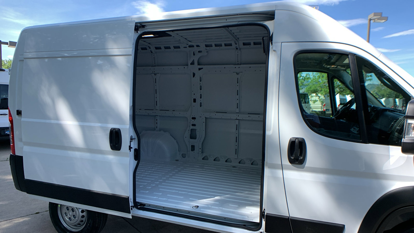 New 2025 RAM ProMaster 1500 w/ Convenience Group image 25