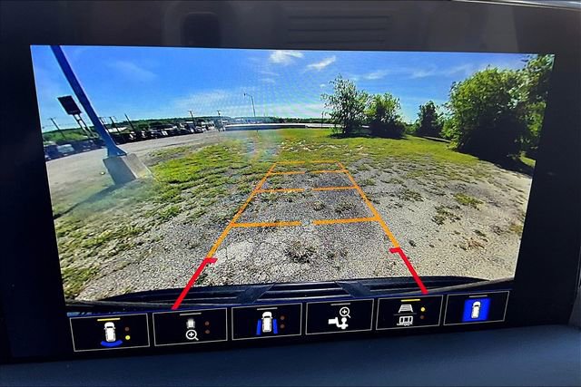 Used 2024 Chevrolet Tahoe RST w/ Luxury Package image 15