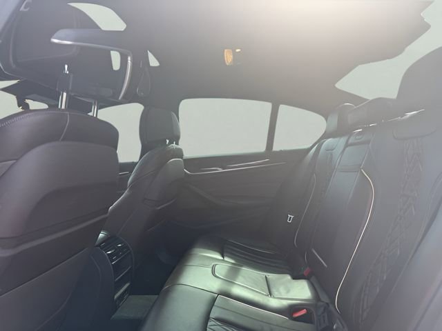 Used 2020 BMW 540i xDrive w/ M Sport Package image 9
