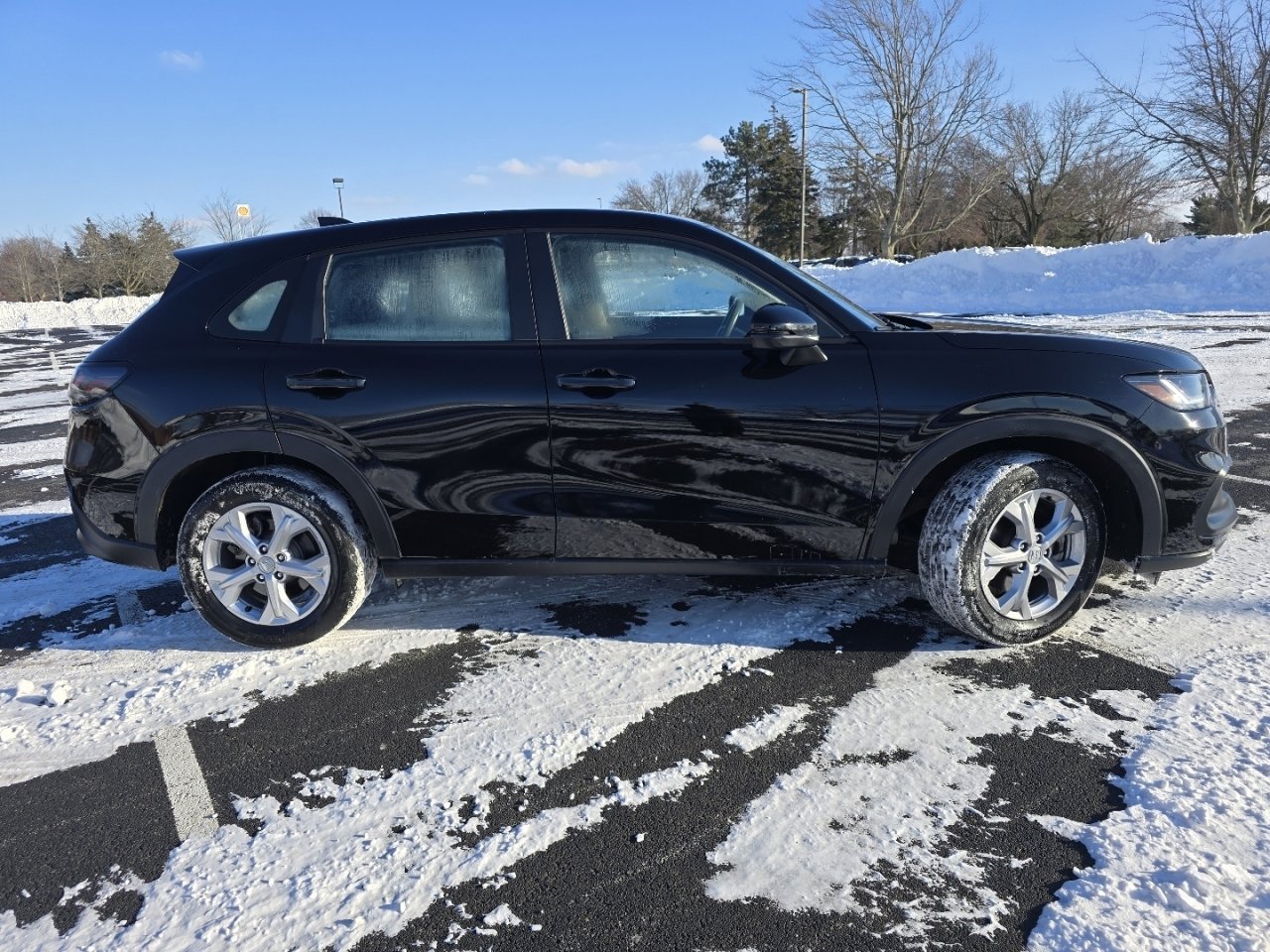Certified 2023 Honda HR-V LX image 17