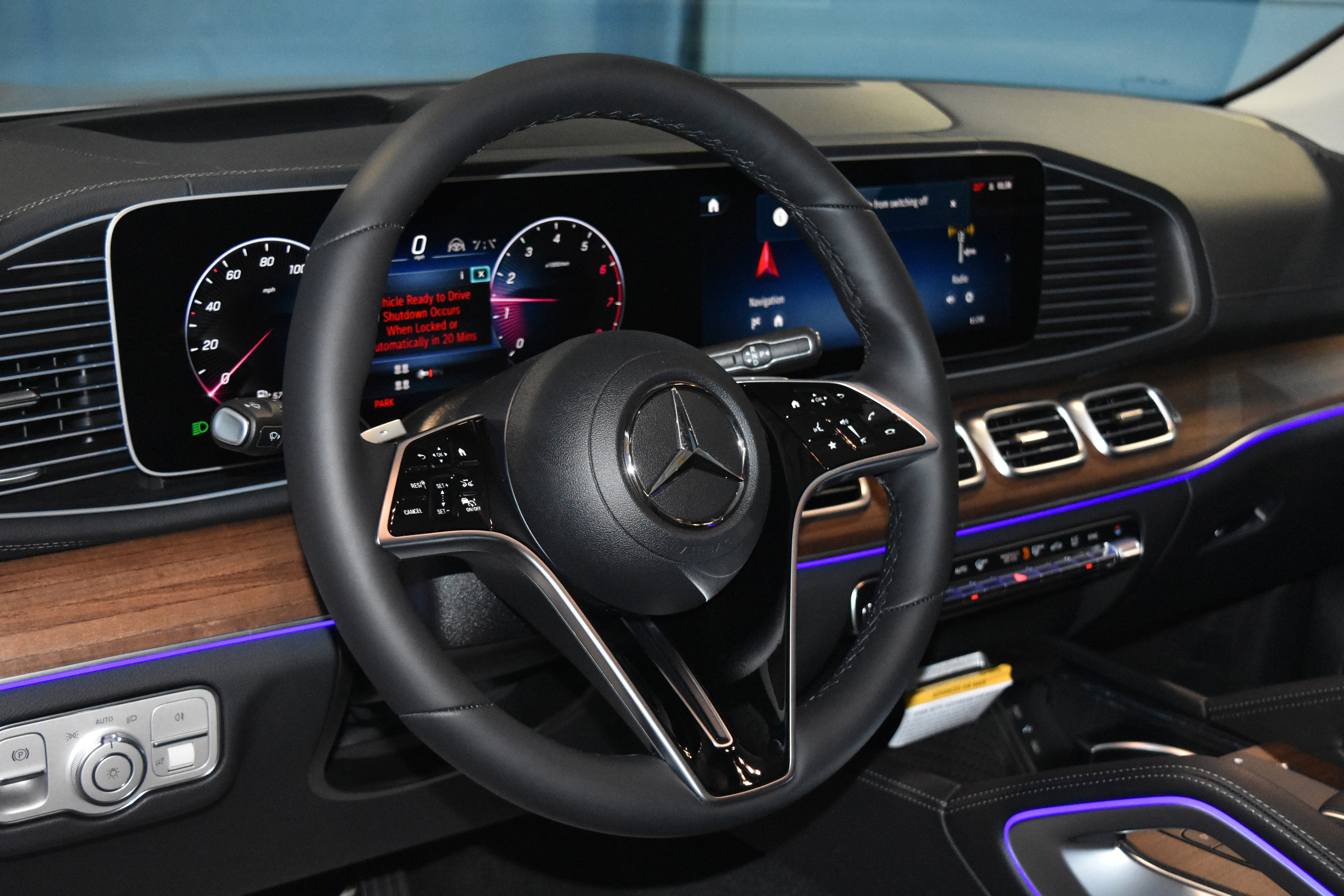 New 2026 Mercedes-Benz GLS 450 4MATIC image 2