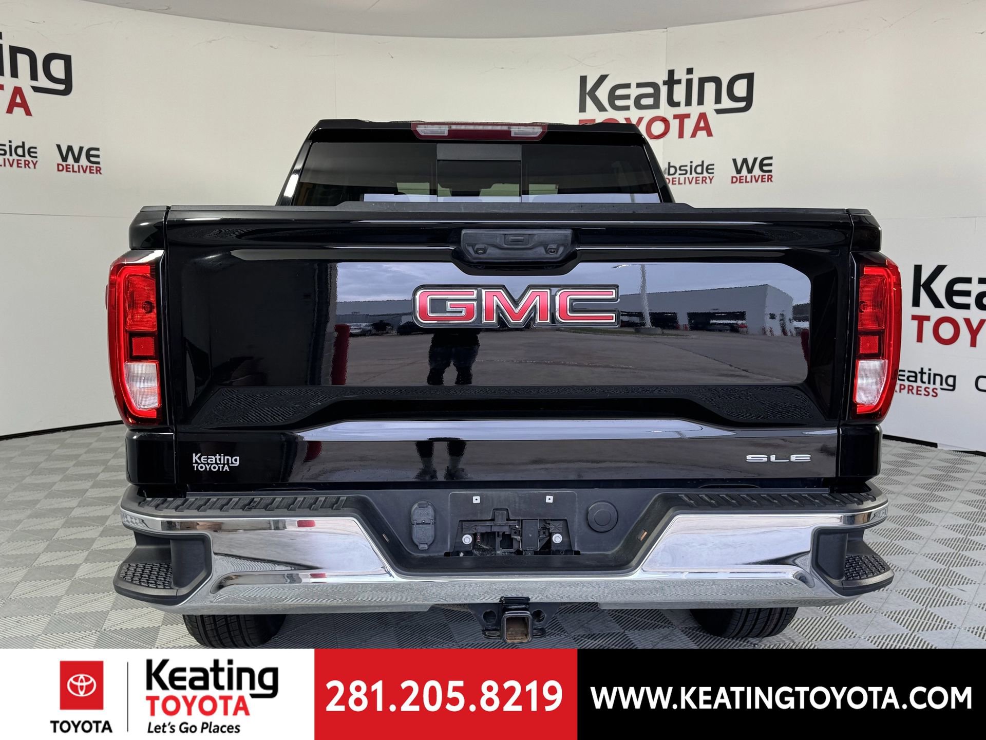Used 2024 GMC Sierra 1500 SLE w/ Preferred Package RWD image 6