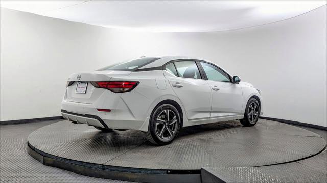 Used 2025 Nissan Sentra SV FWD image 8