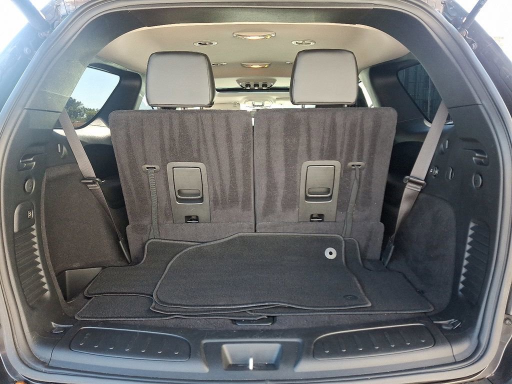 Used 2020 Dodge Durango SXT image 31