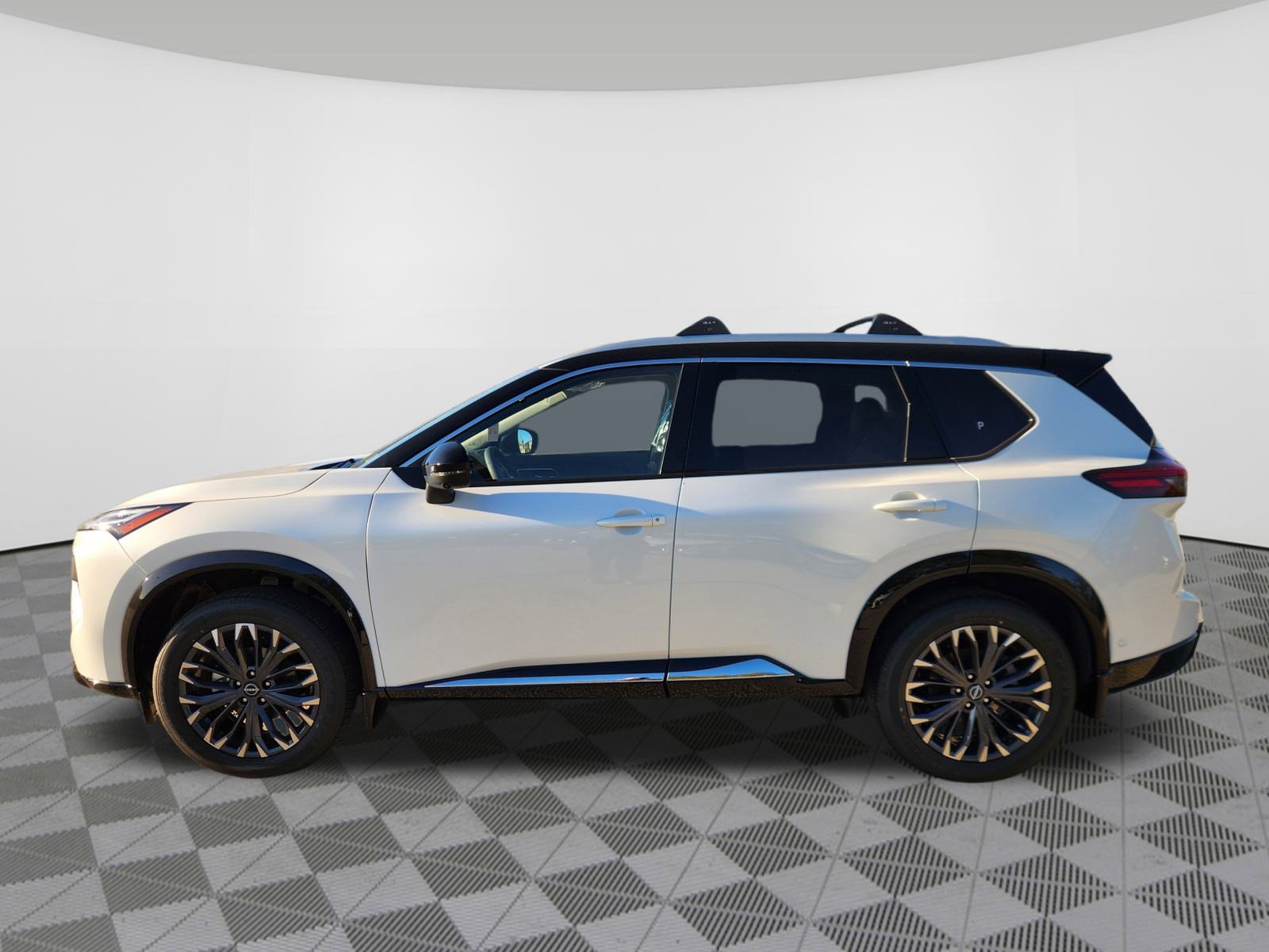 New 2026 Nissan Rogue Platinum w/ Platinum Premium Package image 5
