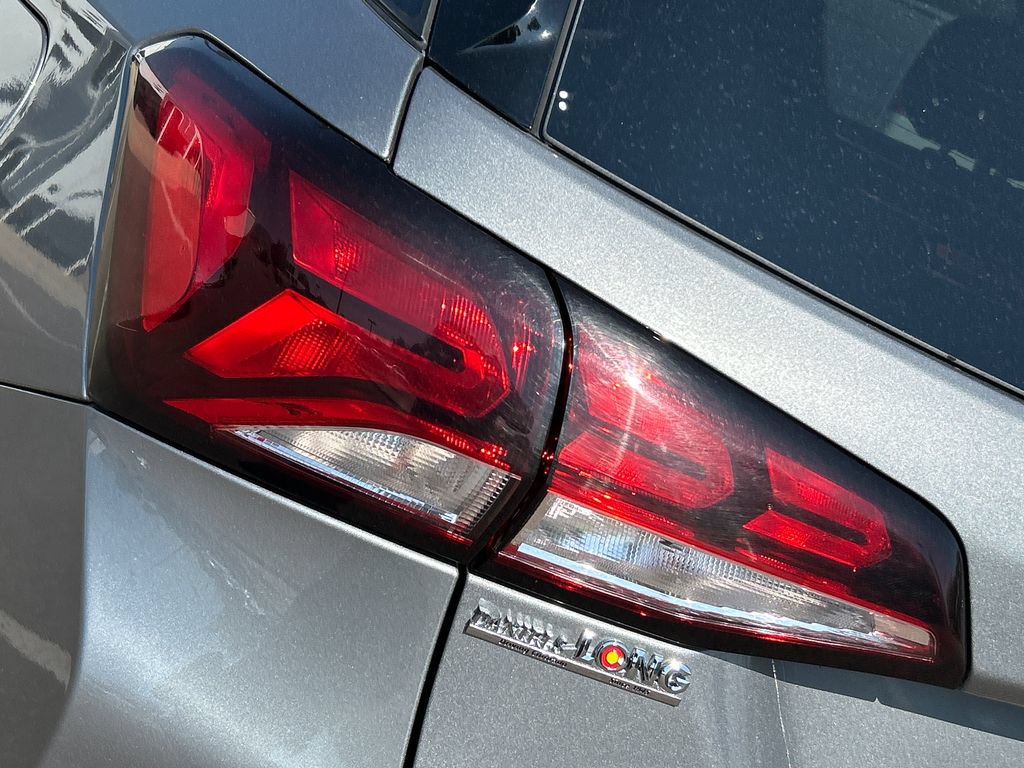 Used 2024 Chevrolet Equinox LT AWD/4WD image 23
