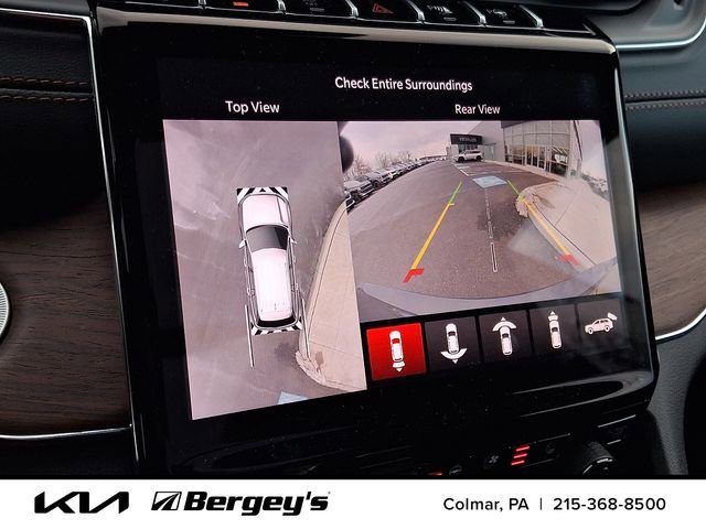 Used 2025 Jeep Grand Cherokee L Summit AWD/4WD image 23