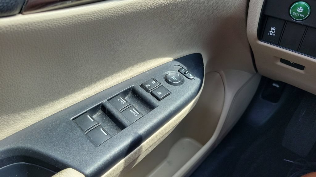 Used 2017 Honda Accord EX image 20
